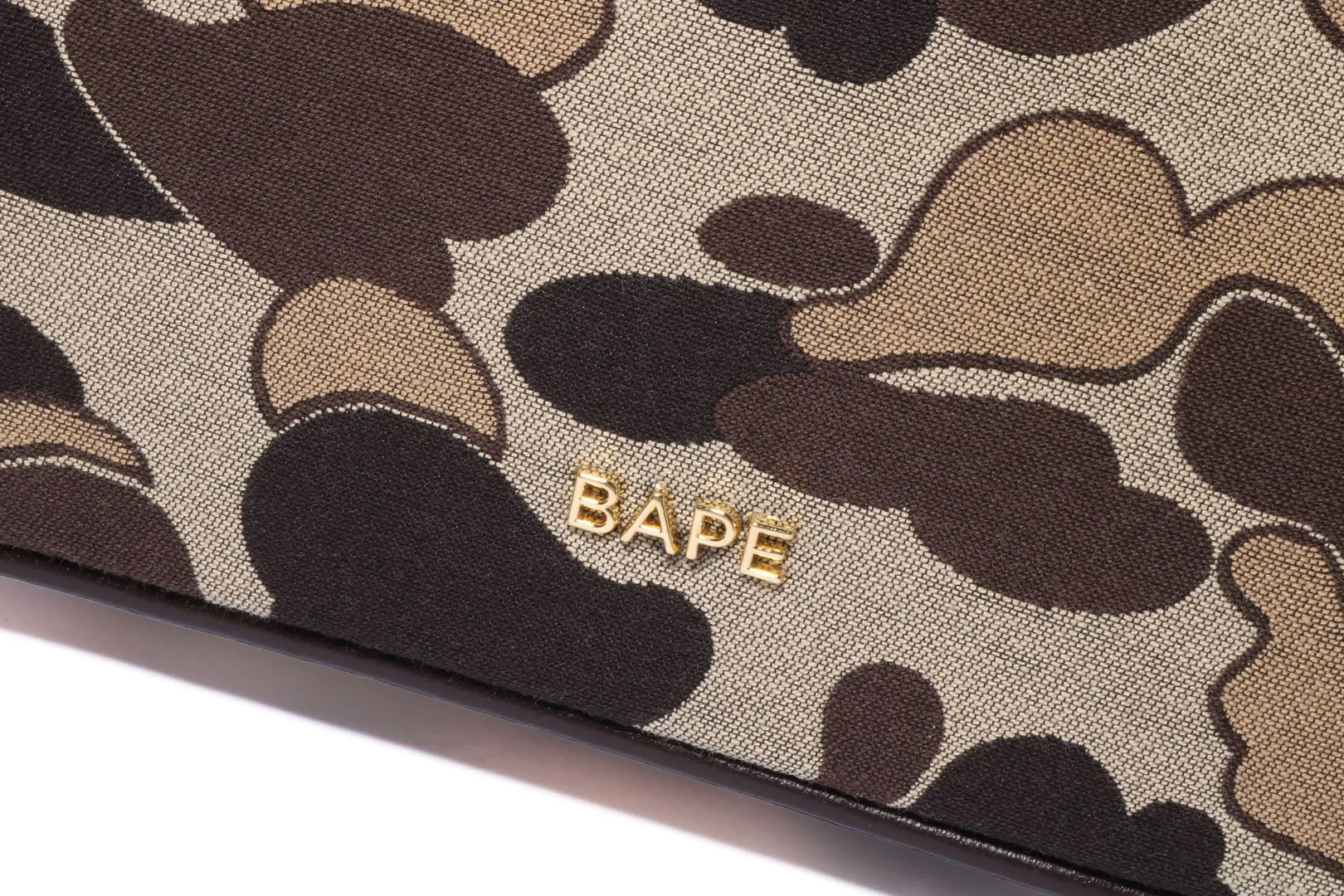 COOKIE CAMO 2 HAND BAG sold by Bape product image thumbnail 3