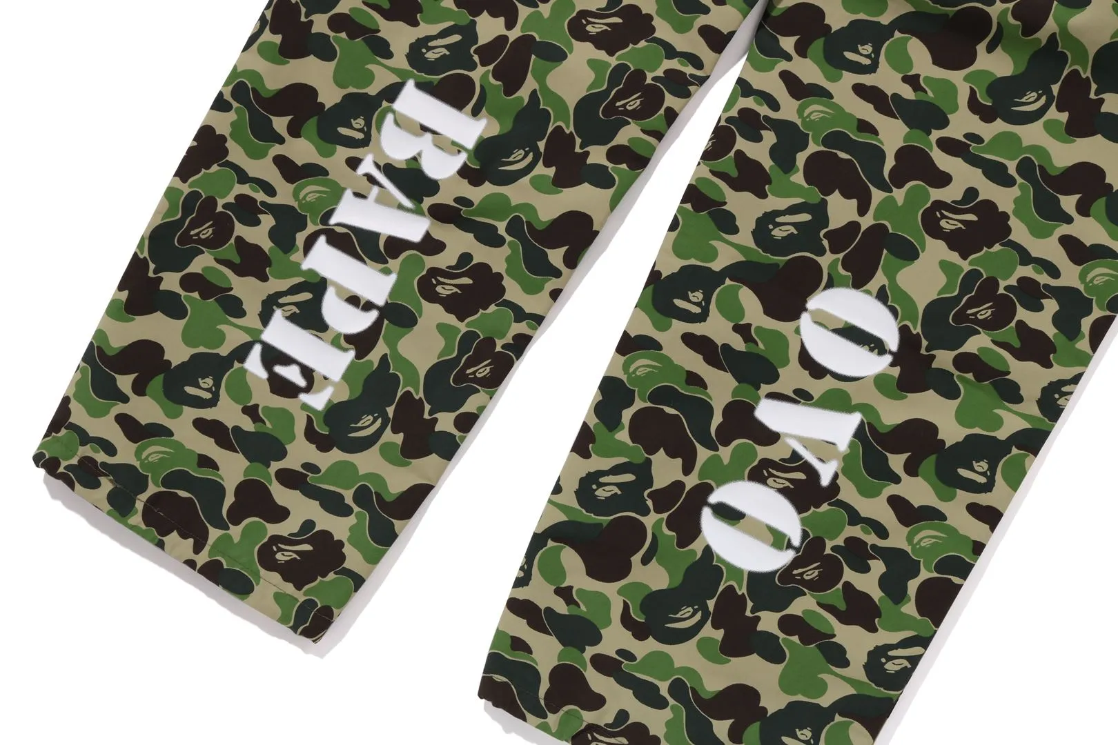 【 BAPE X OVO 】ABC CAMO 6 POCKET PANTS sold by Bape product image thumbnail 3