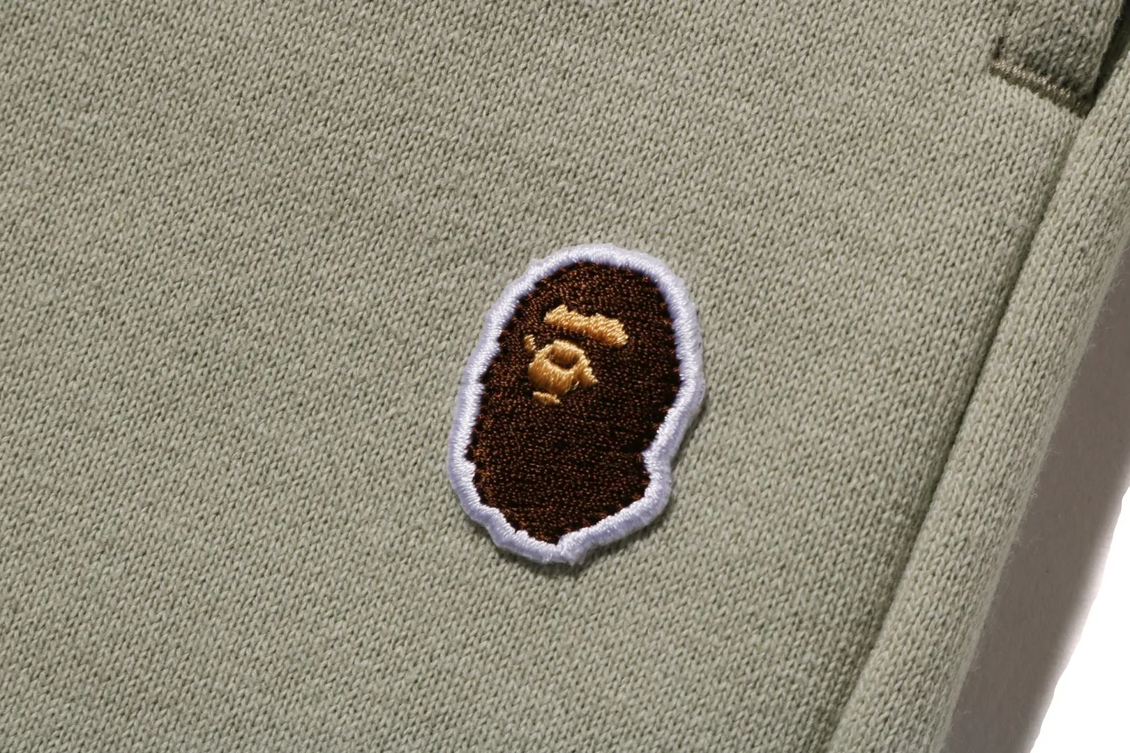 APE HEAD ONE POINT WIDE FIT SWEAT PANTS sold by Bape product image thumbnail 3