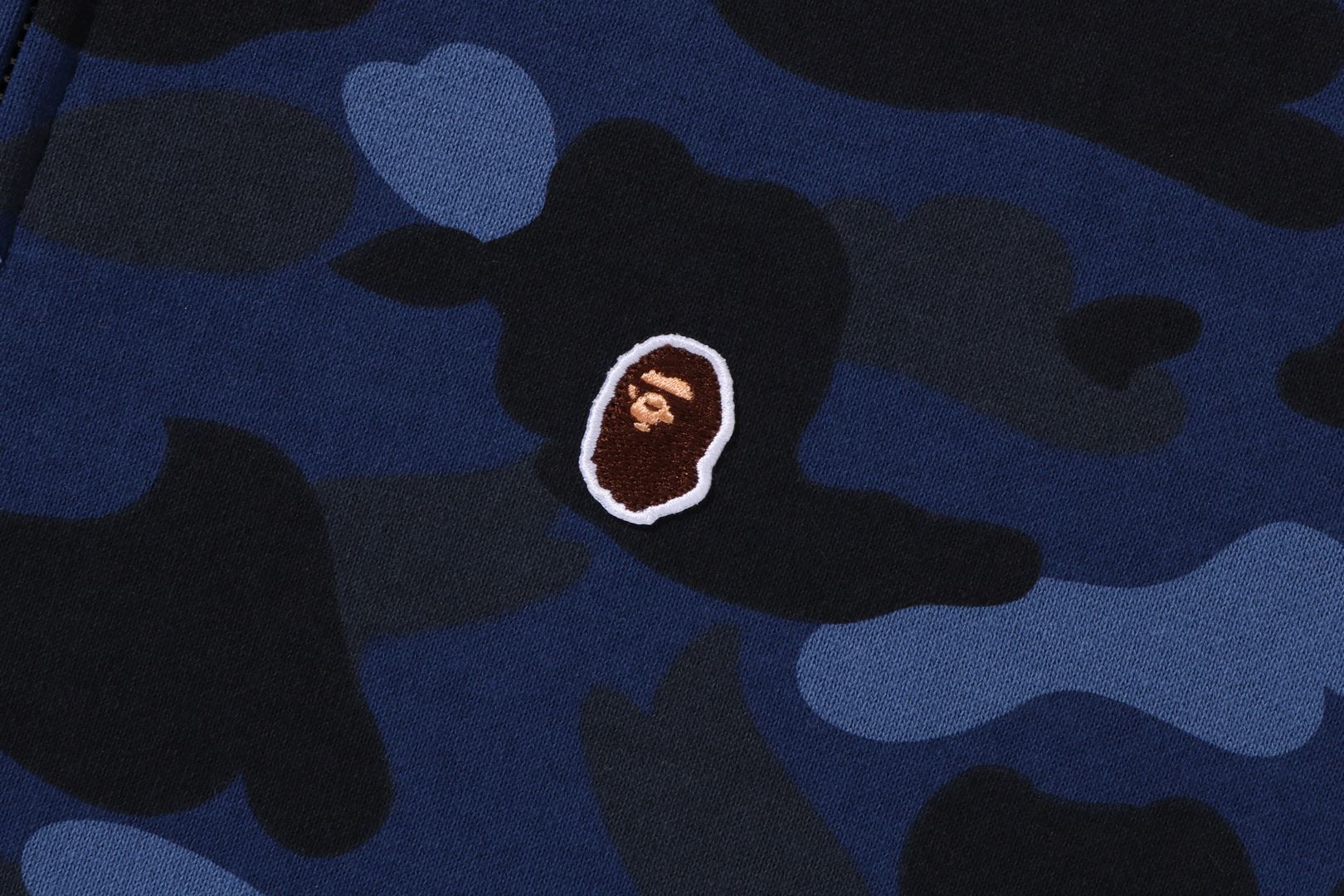 COLOR CAMO APE HEAD ONE POINT FULL ZIP HOODIE sold by Bape product image thumbnail 4