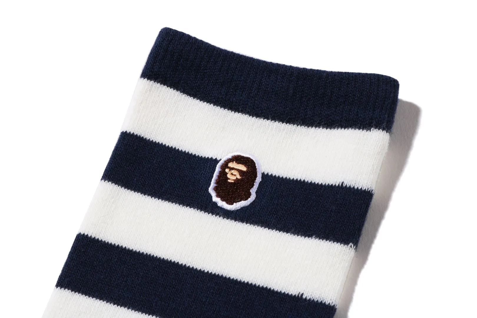 APE HEAD ONE POINT HOOP SOCKS sold by Bape product image thumbnail 4