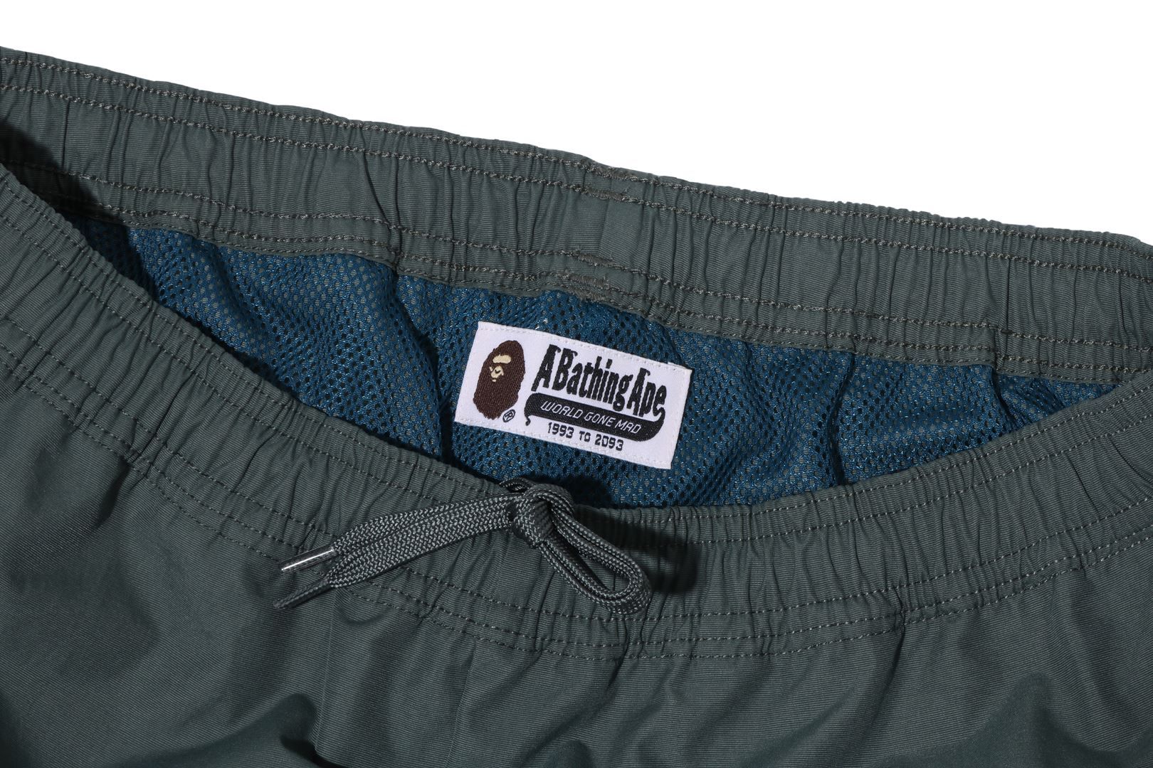 APE HEAD BEACH SHORTS sold by Bape product image thumbnail 32