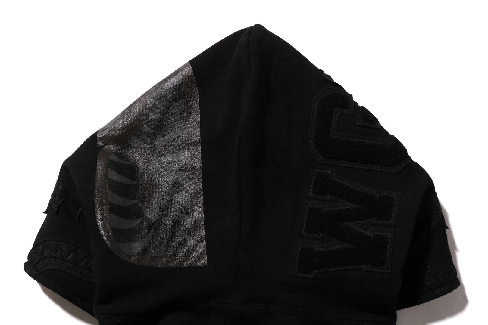 SHARK FULL ZIP HOODIE sold by Bape product image thumbnail 5
