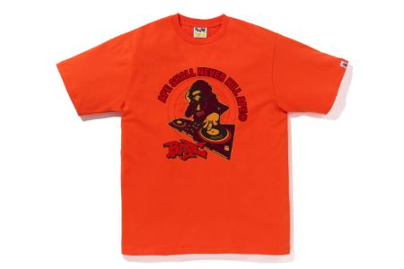 (B)APE TEE sold by Bape
