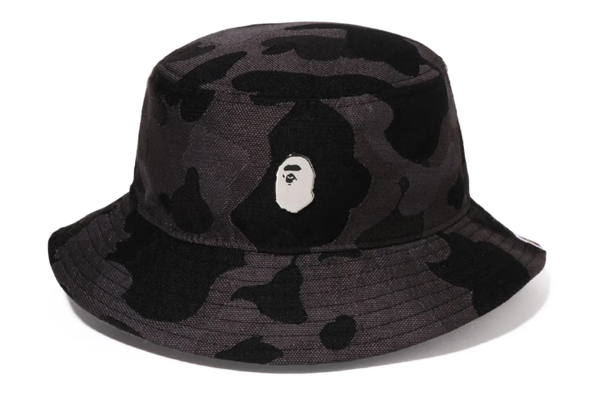 CAMO ONE POINT METAL LOGO PIN BUCKET HAT sold by Bape