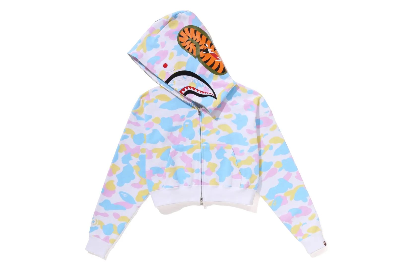 NEW MULTI CAMO CROPPED SHARK FULL ZIP HOODIE sold by Bape product image thumbnail 4