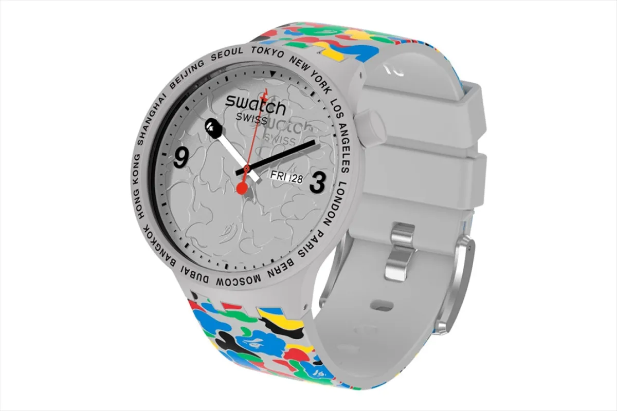 【 BAPE X SWATCH 】BIG BOLD made by Bape