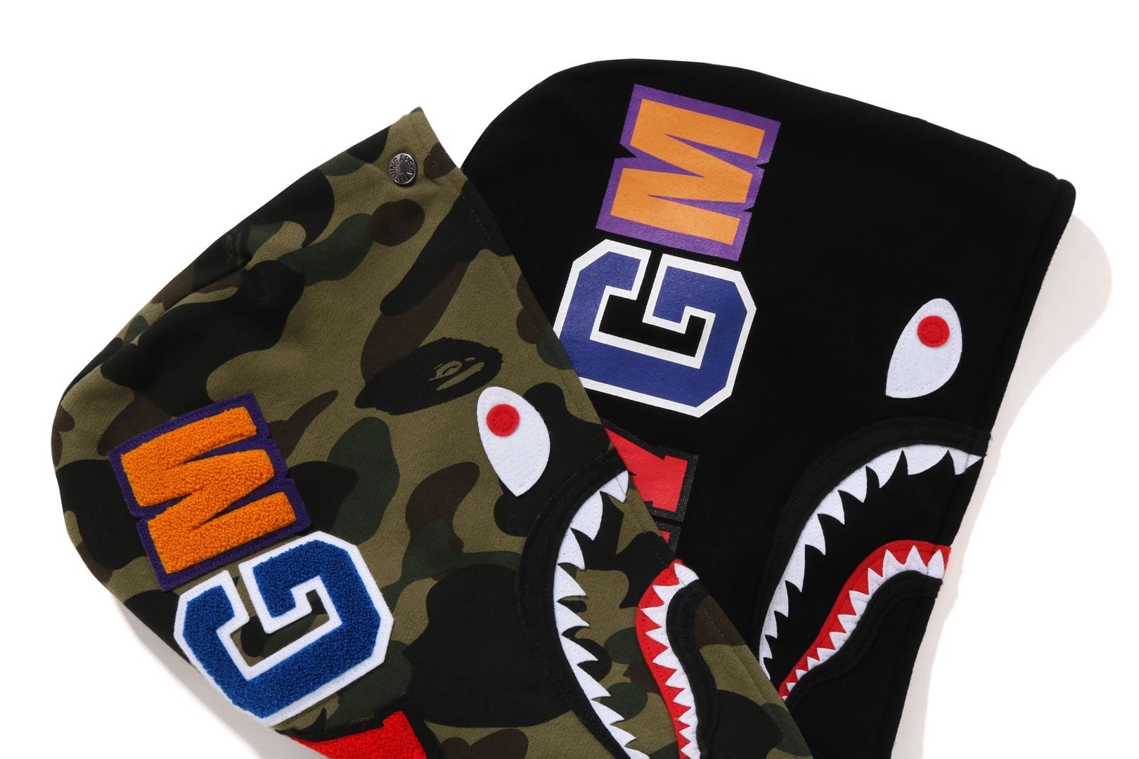 1ST CAMO DOUBLE SHARK FULL ZIP HOODIE sold by Bape product image thumbnail 4