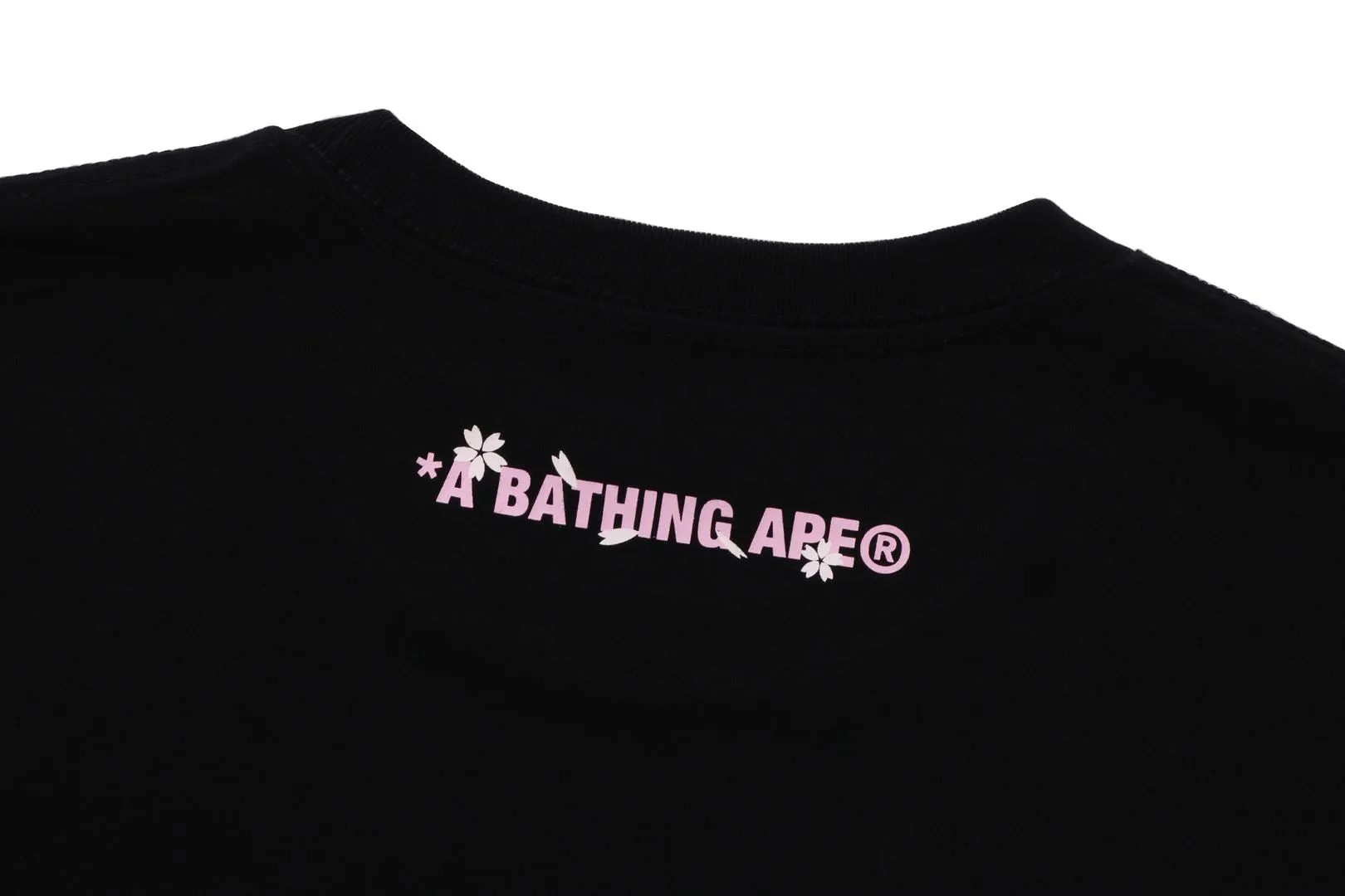 SAKURA PHOTO APE HEAD TEE sold by Bape product image thumbnail 4