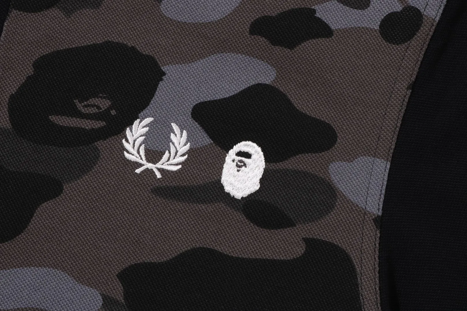 【 BAPE X FRED PERRY 】COLOR CAMO POLO sold by Bape product image thumbnail 3