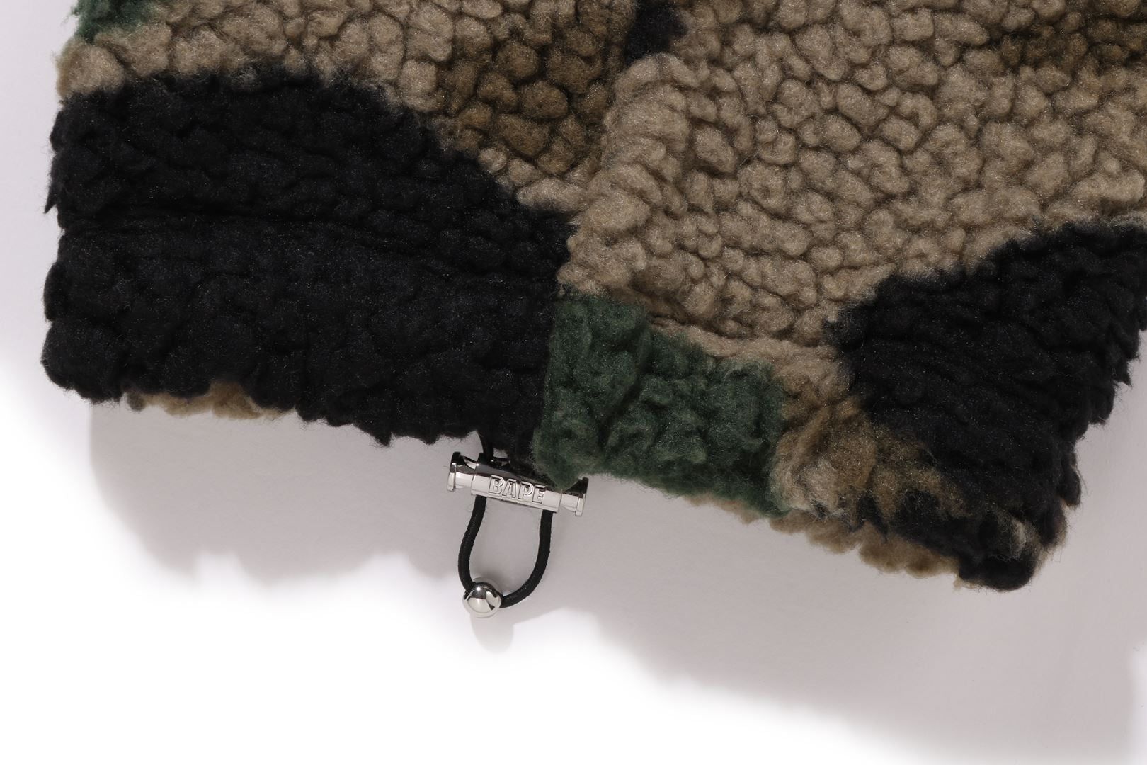 1ST CAMO METAL APE HEAD ONE POINT FLEECE PANTS sold by Bape product image thumbnail 5