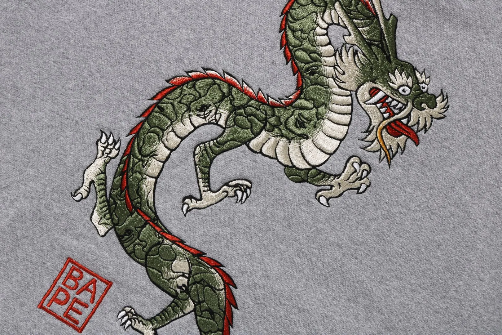 JAPANESE MOTIF LOOSE FIT PULLOVER HOODIE sold by Bape product image thumbnail 4