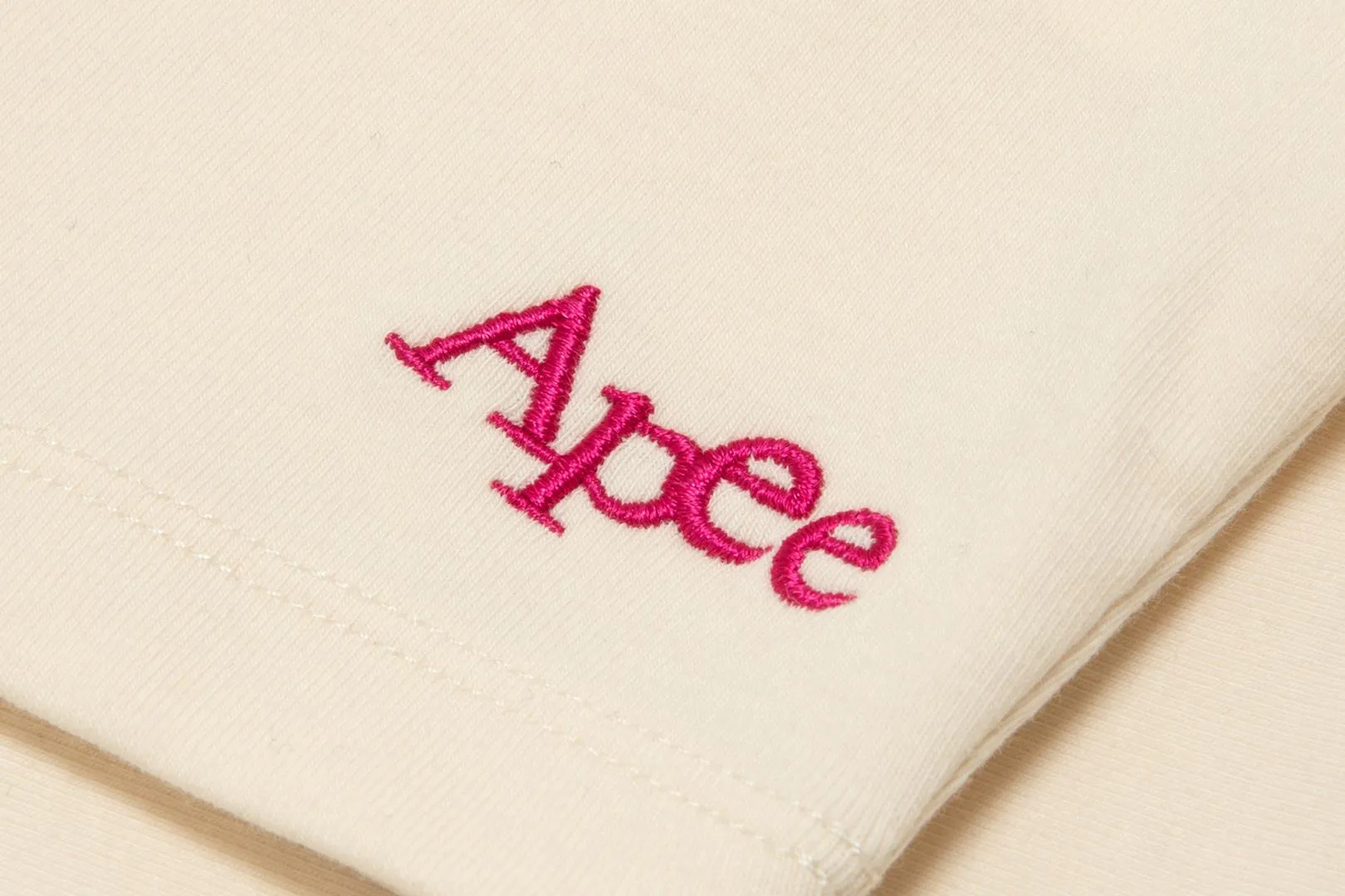 HERT SHAPE METAL RING CROP TOP sold by Bape product image thumbnail 4