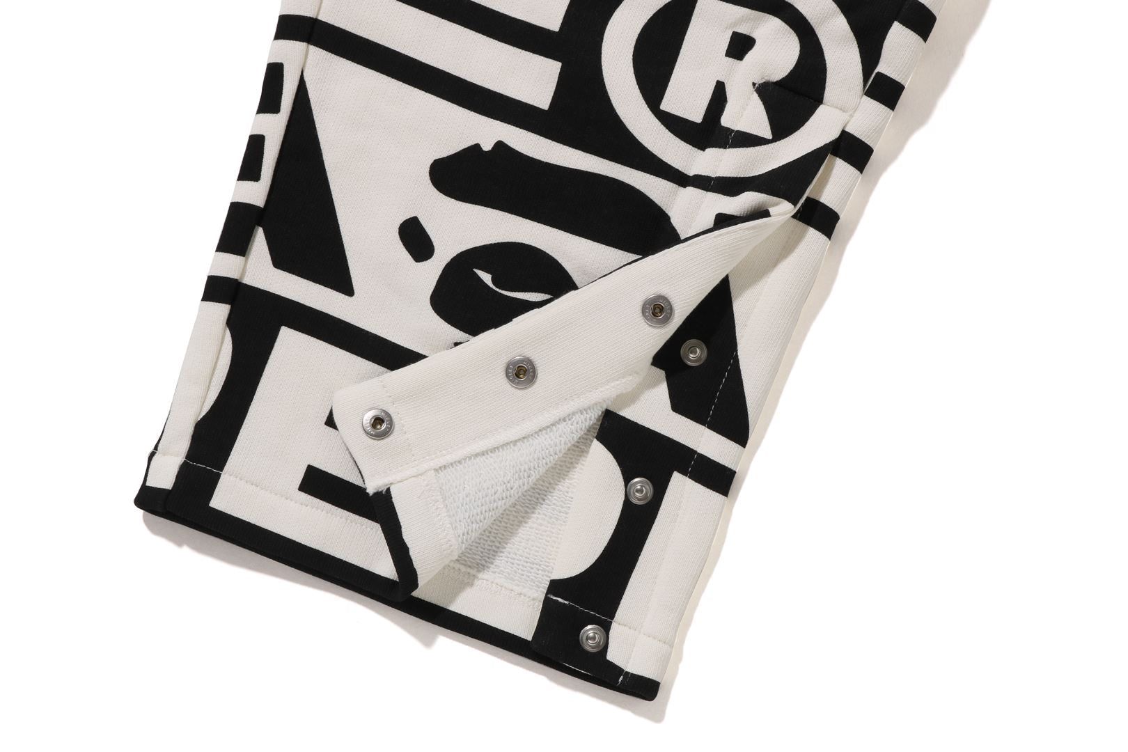 LUX SPORT PATTERN OVERSIZED SWEAT PANTS sold by Bape product image thumbnail 5