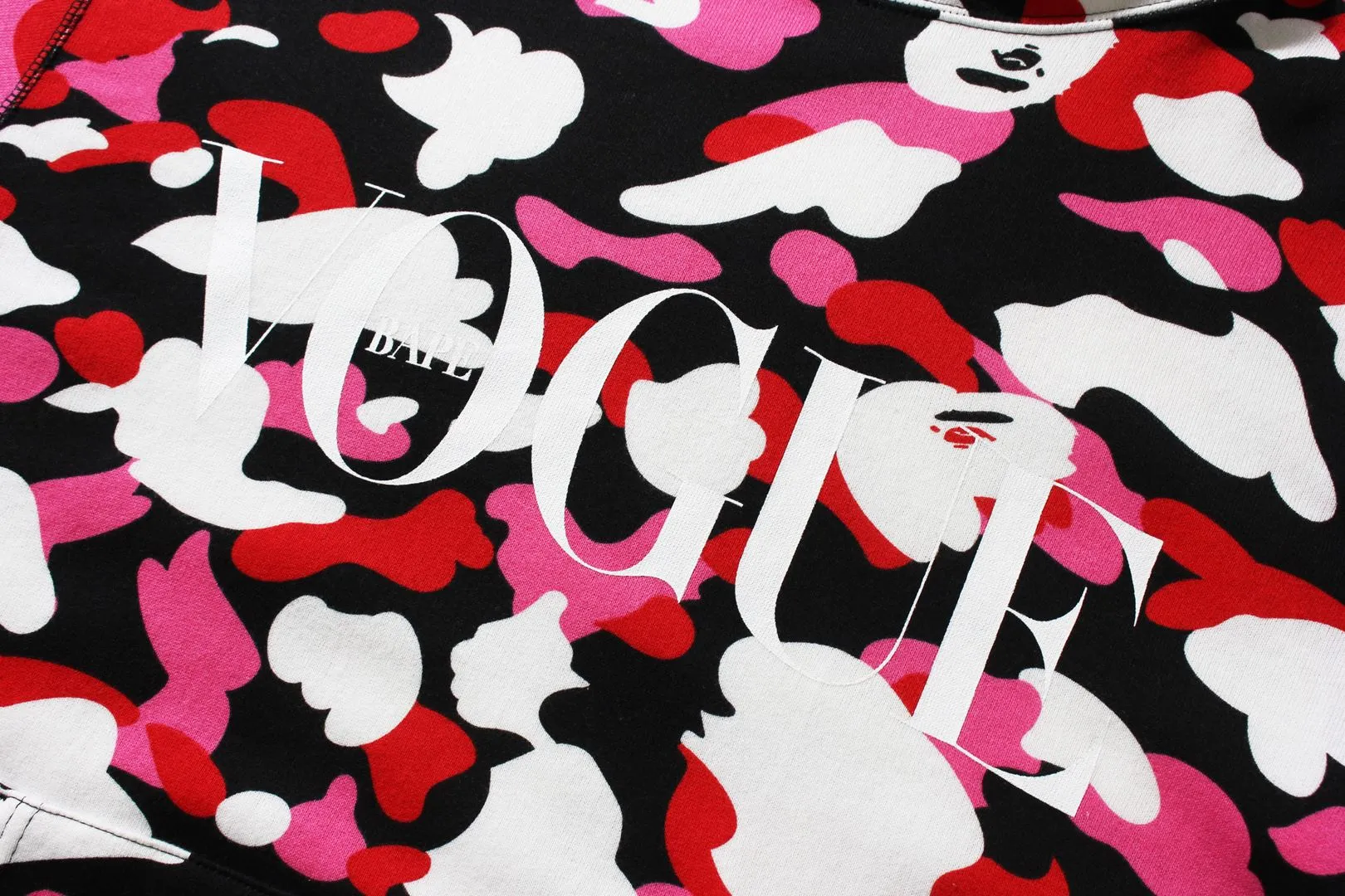 【 BAPE X VOGUE 】PULLOVER HOODIE sold by Bape product image thumbnail 2