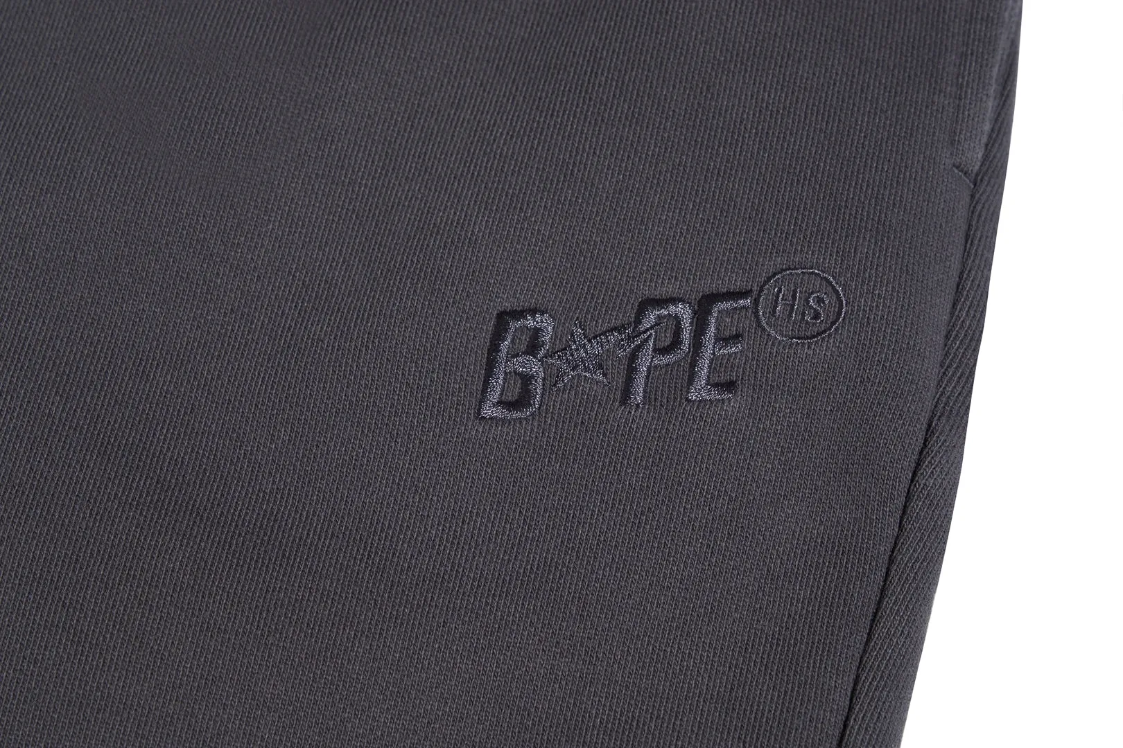【 BAPE X HIGHSNOBIETY 】SWEAT PANTS sold by Bape product image thumbnail 3