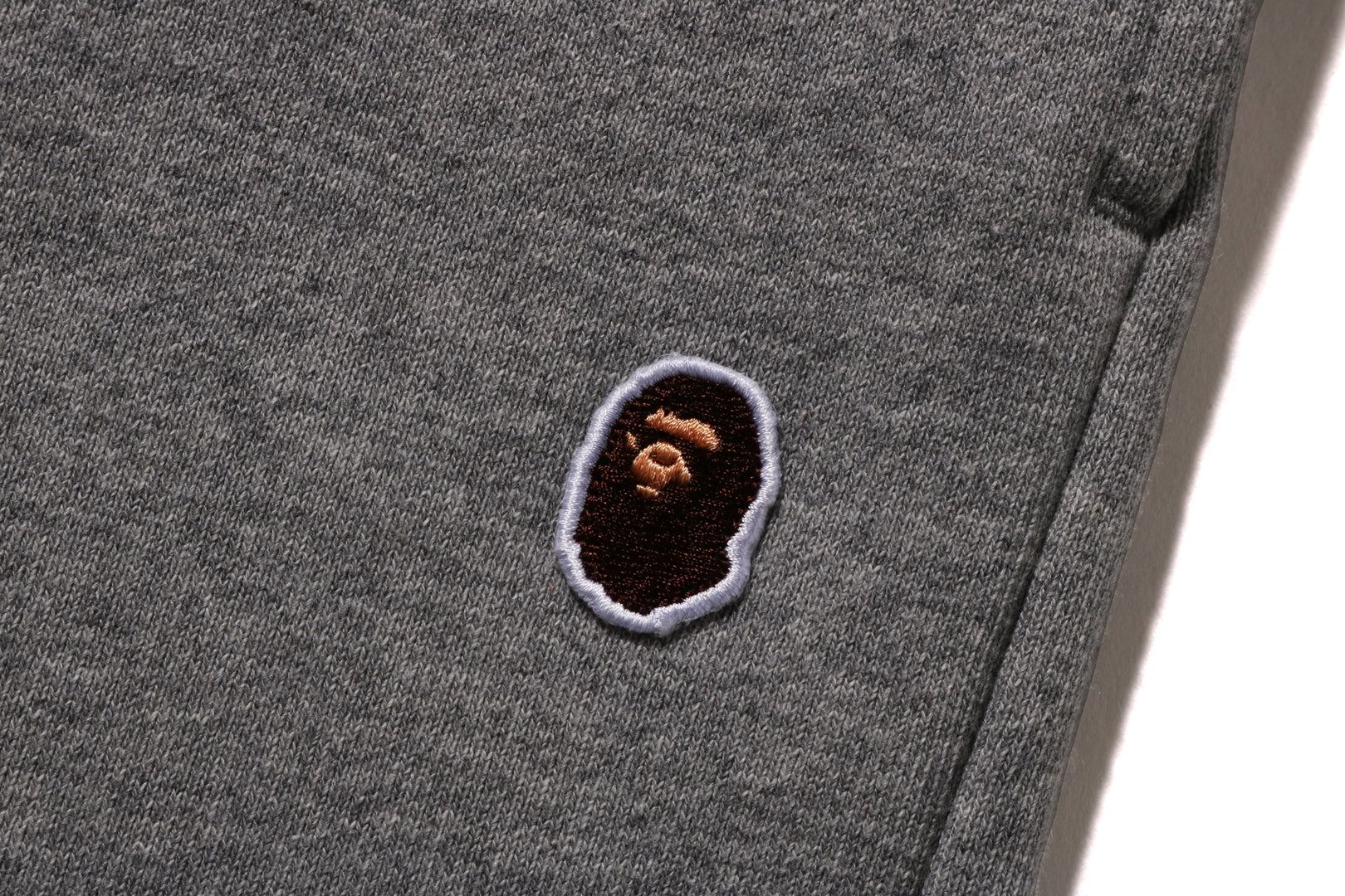 APE HEAD ONE POINT SWEAT SHORT sold by Bape product image thumbnail 24