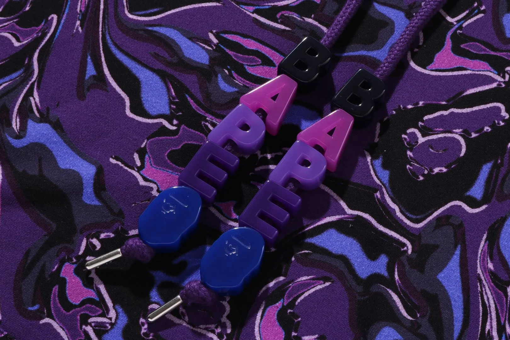 MARBLING CAMO RELAXED FIT PULLOVER HOODIE sold by Bape product image thumbnail 3