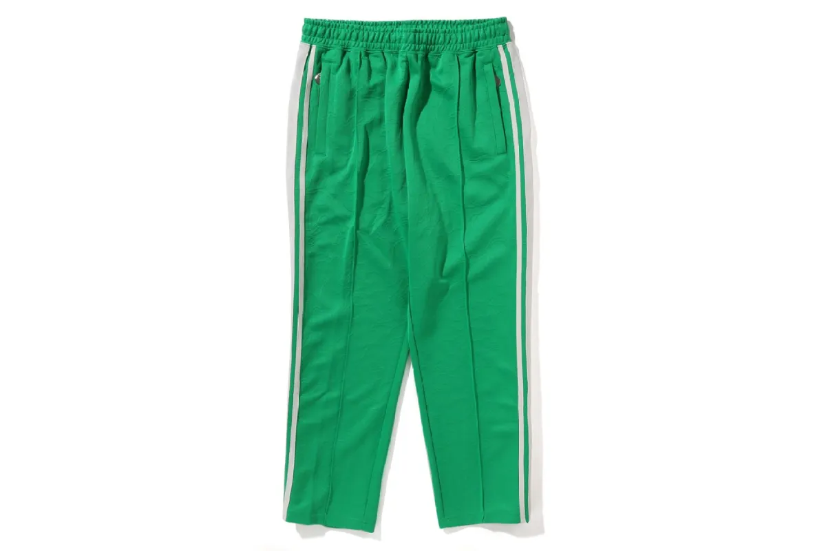 LINE CAMO JACQUARD LOOSE FIT SWEATPANTS sold by Bape
