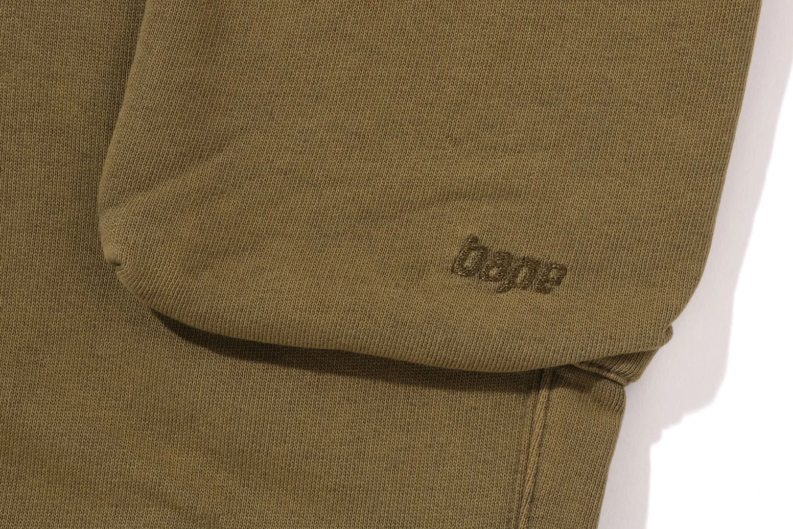 GARMENT DYE OVERSIZED FIT CARGO SWEATPANTS sold by Bape product image thumbnail 3
