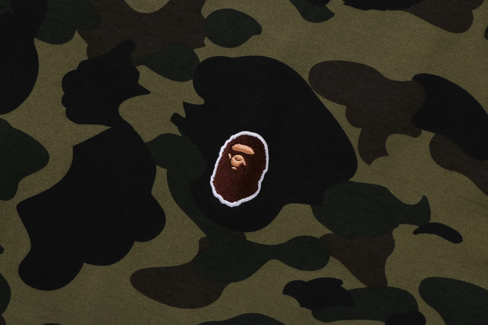 1ST CAMO ONE POINT TEE sold by Bape product image thumbnail 4