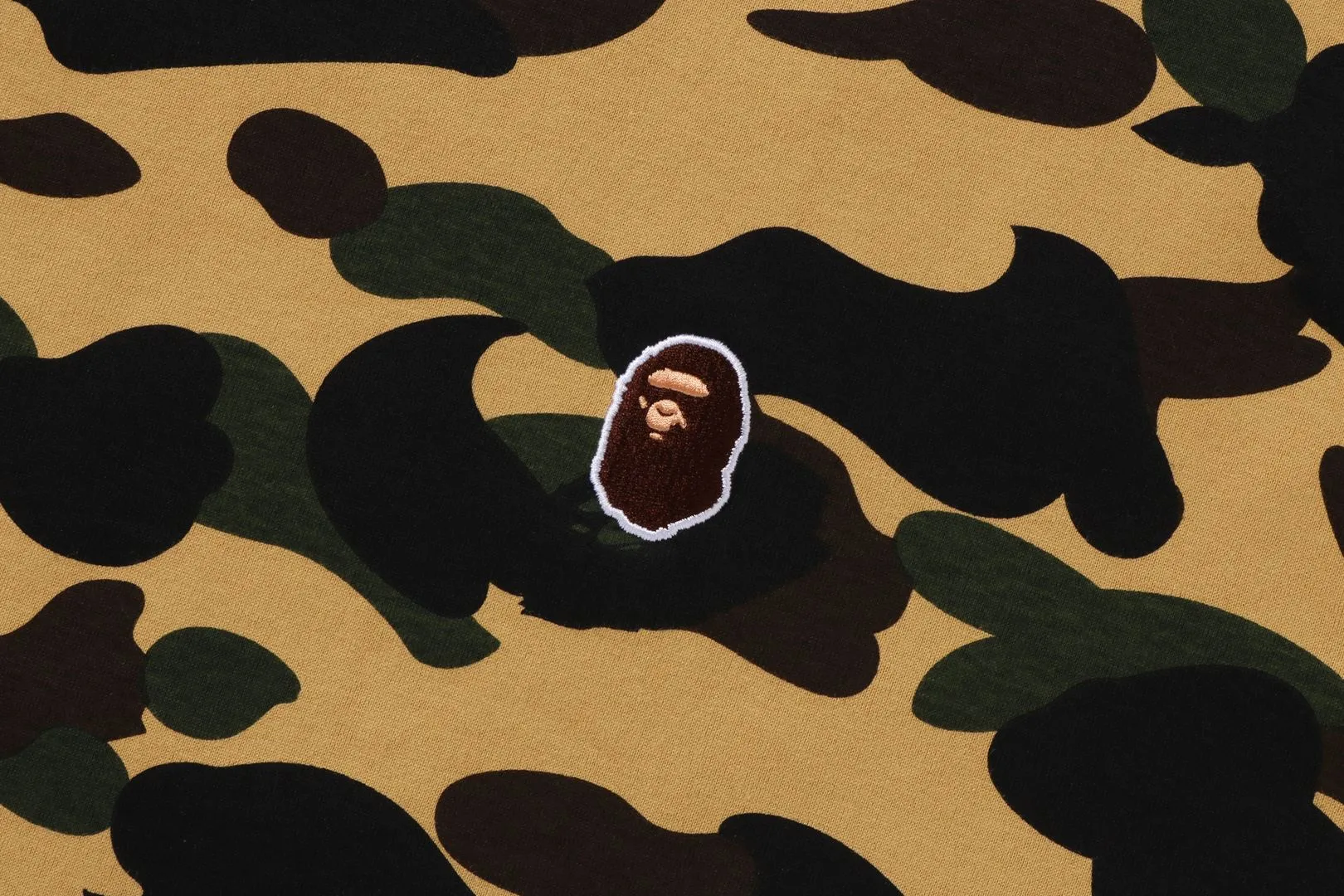 1ST CAMO ONE POINT TEE sold by Bape product image thumbnail 2