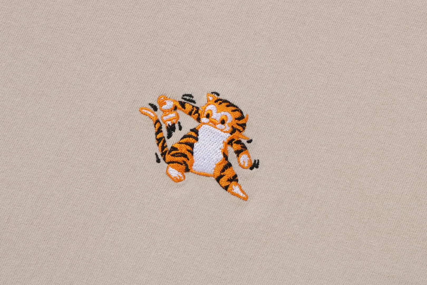 TIGER ONE POINT TEE sold by Bape product image thumbnail 4