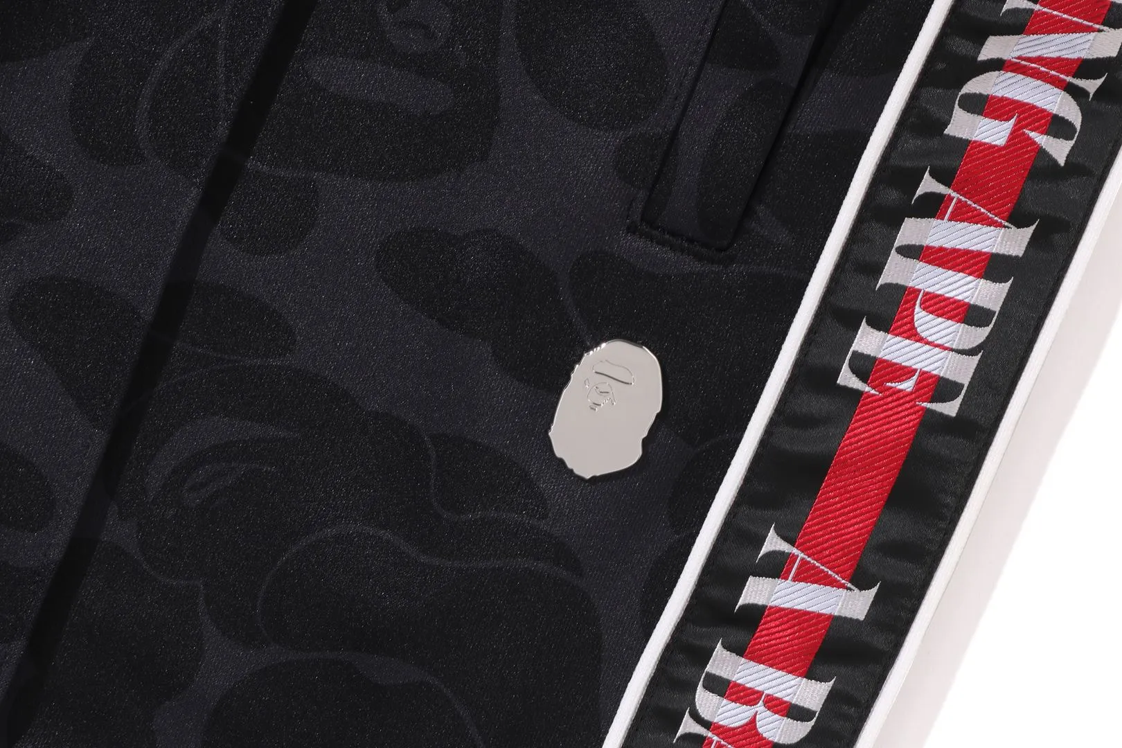 SOLID CAMO ONE POINT TRACK PANTS sold by Bape product image thumbnail 4