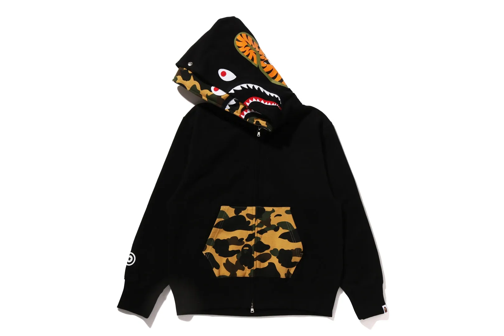 1ST CAMO SHARK FULL ZIP DOUBLE HOODIE sold by Bape product image thumbnail 2