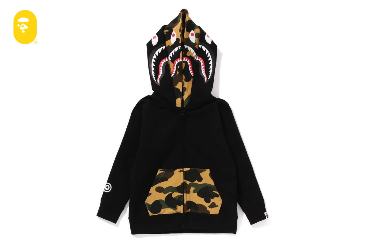 1ST CAMO SHARK ZIP DOUBLE HOODIE sold by Bape