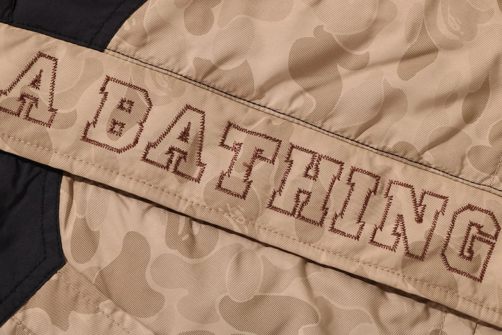 SOLID CAMO SHARK SNOWBOARD JACKET sold by Bape product image thumbnail 4