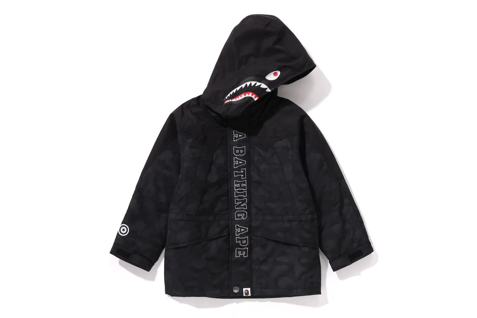 SOLID CAMO SHARK SNOWBOARD JACKET sold by Bape product image thumbnail 5