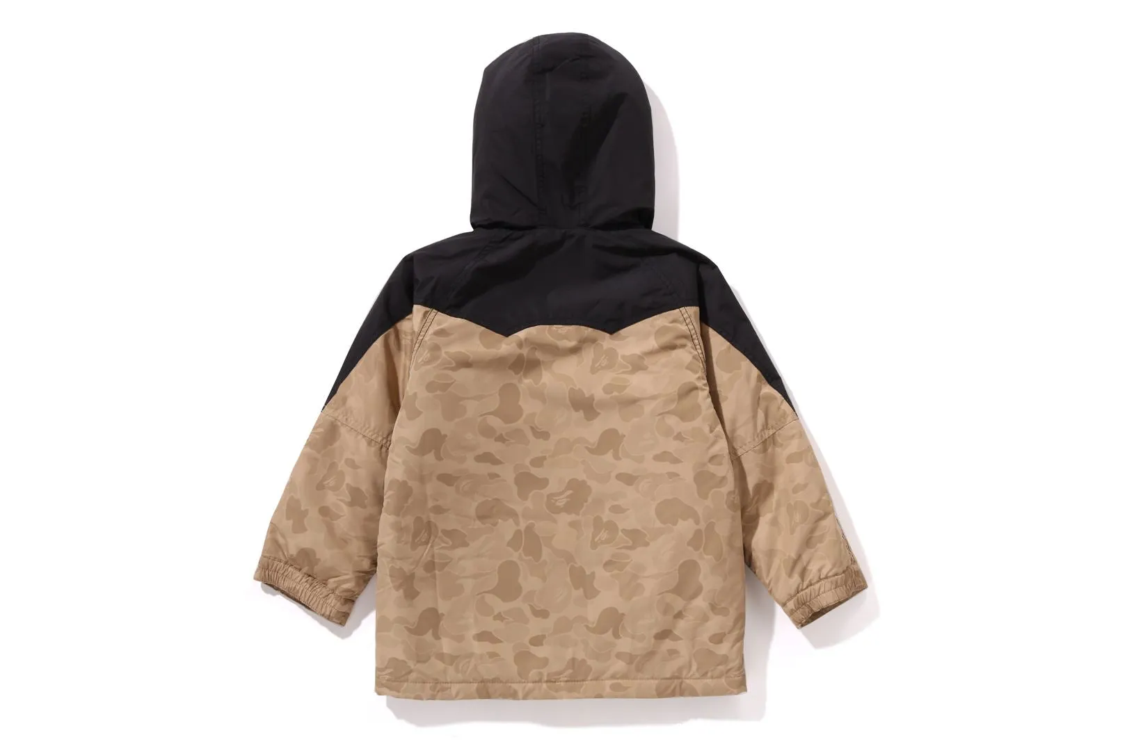 SOLID CAMO SHARK SNOWBOARD JACKET sold by Bape product image thumbnail 3