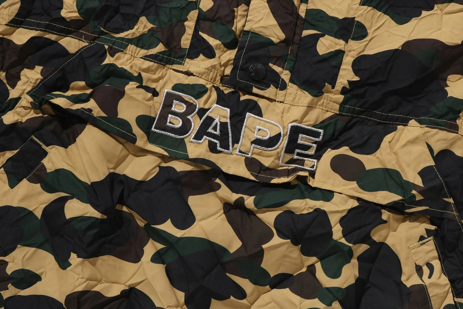 CRINKLE EFFECT 1ST CAMO HALF ZIP HOODIE JACKET sold by Bape product image thumbnail 3