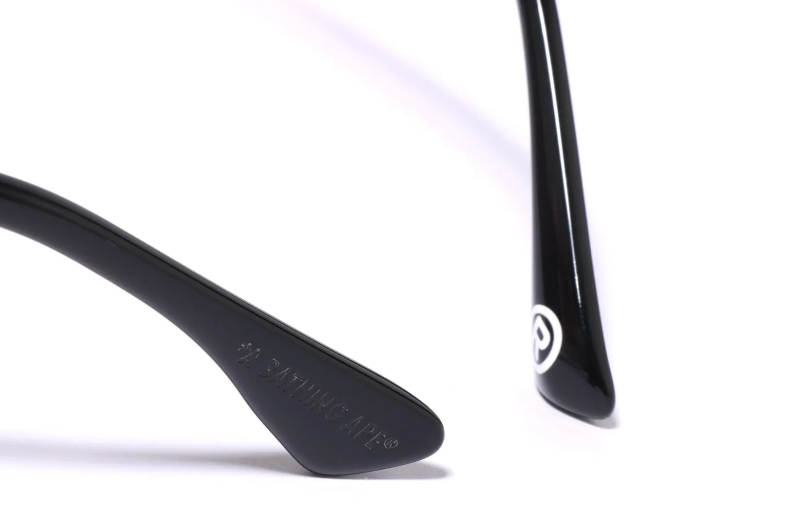 SHARK SUNGLASSES #6 sold by Bape product image thumbnail 4