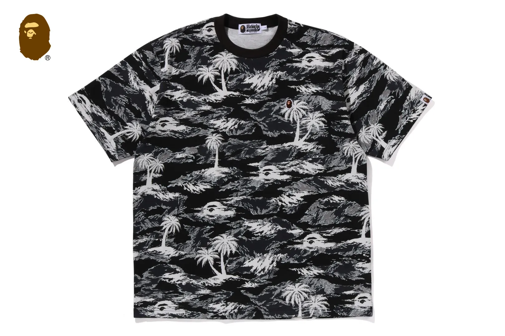 PALM TREE CAMO ONE POINT RELAXED FIT TEE sold by Bape product image thumbnail 4