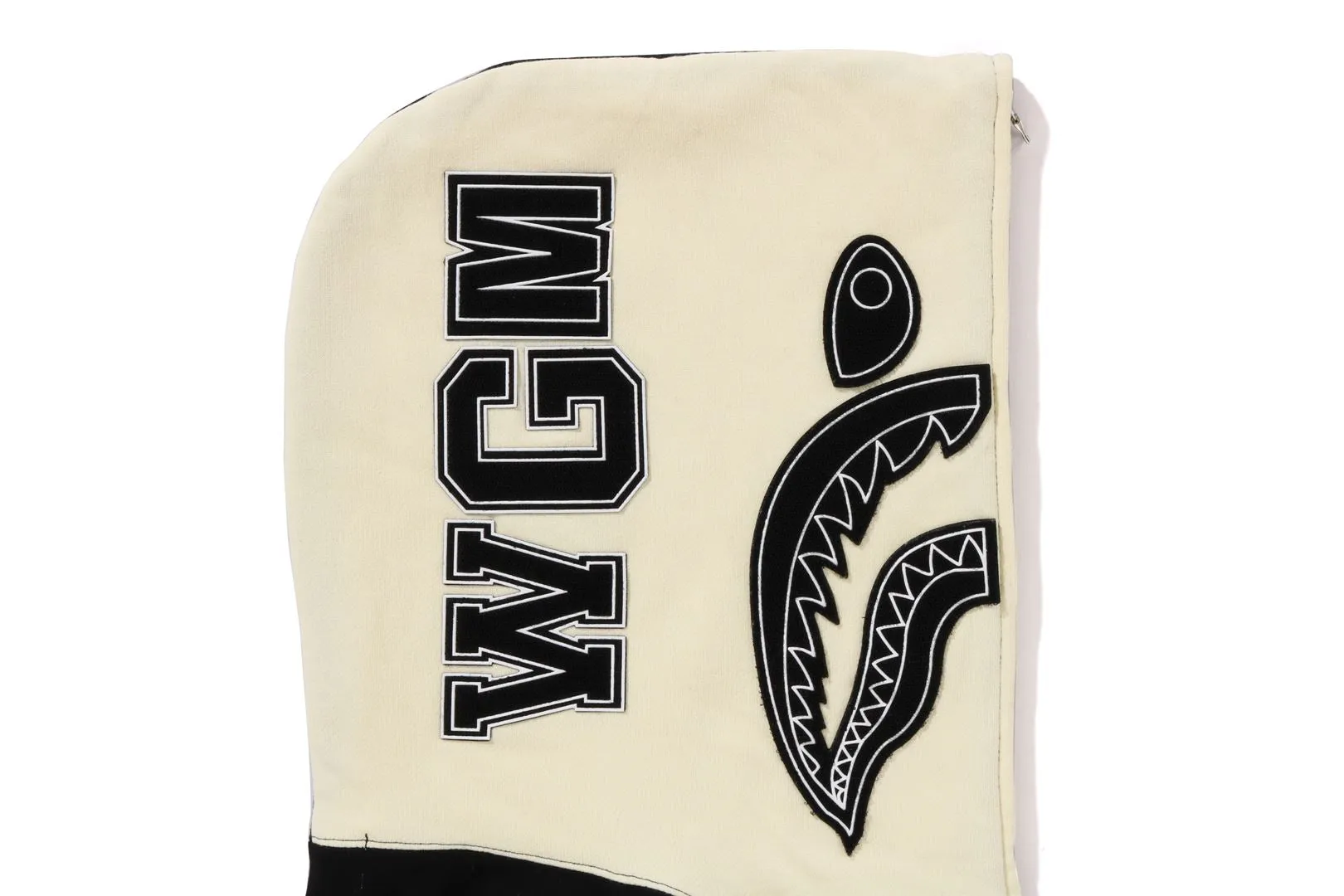 SHARK FULL ZIP HOODIE CHINA sold by Bape product image thumbnail 5