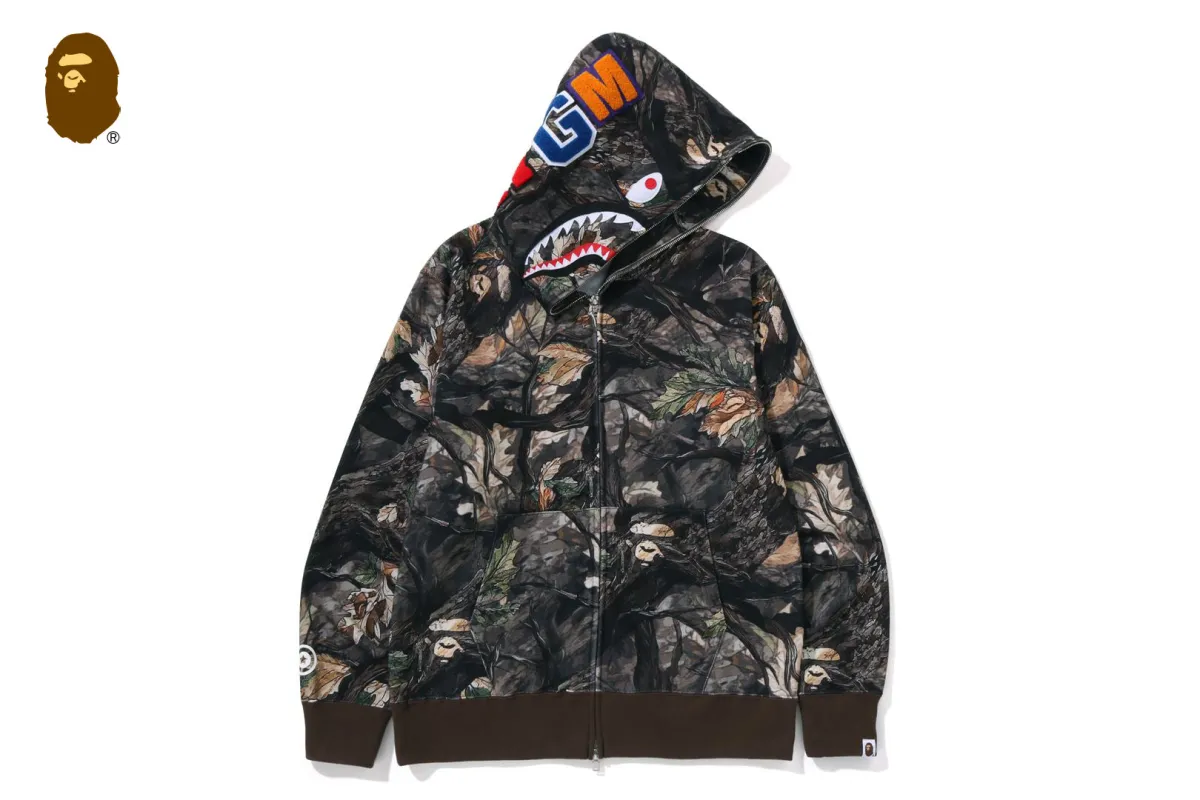 TREE EDGE CAMO SHARK FULL ZIP HOODIE sold by Bape