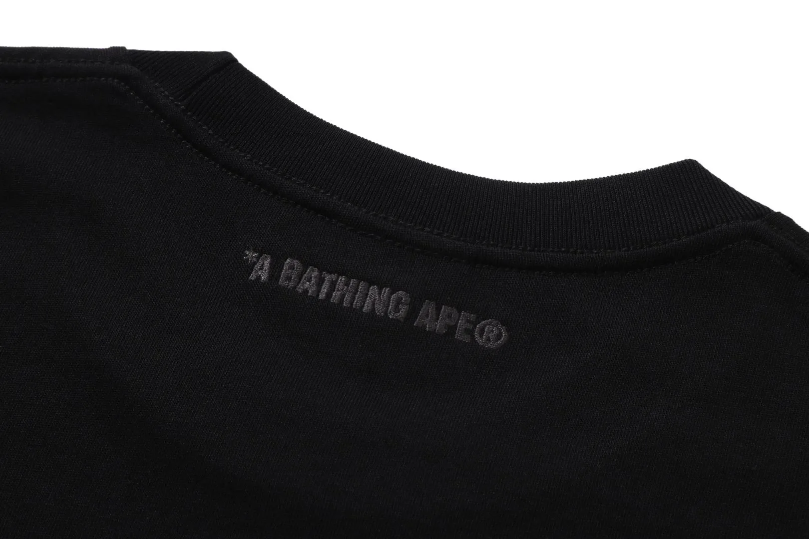 BATHING APE LOGO RELAXED FIT TEE sold by Bape product image thumbnail 4