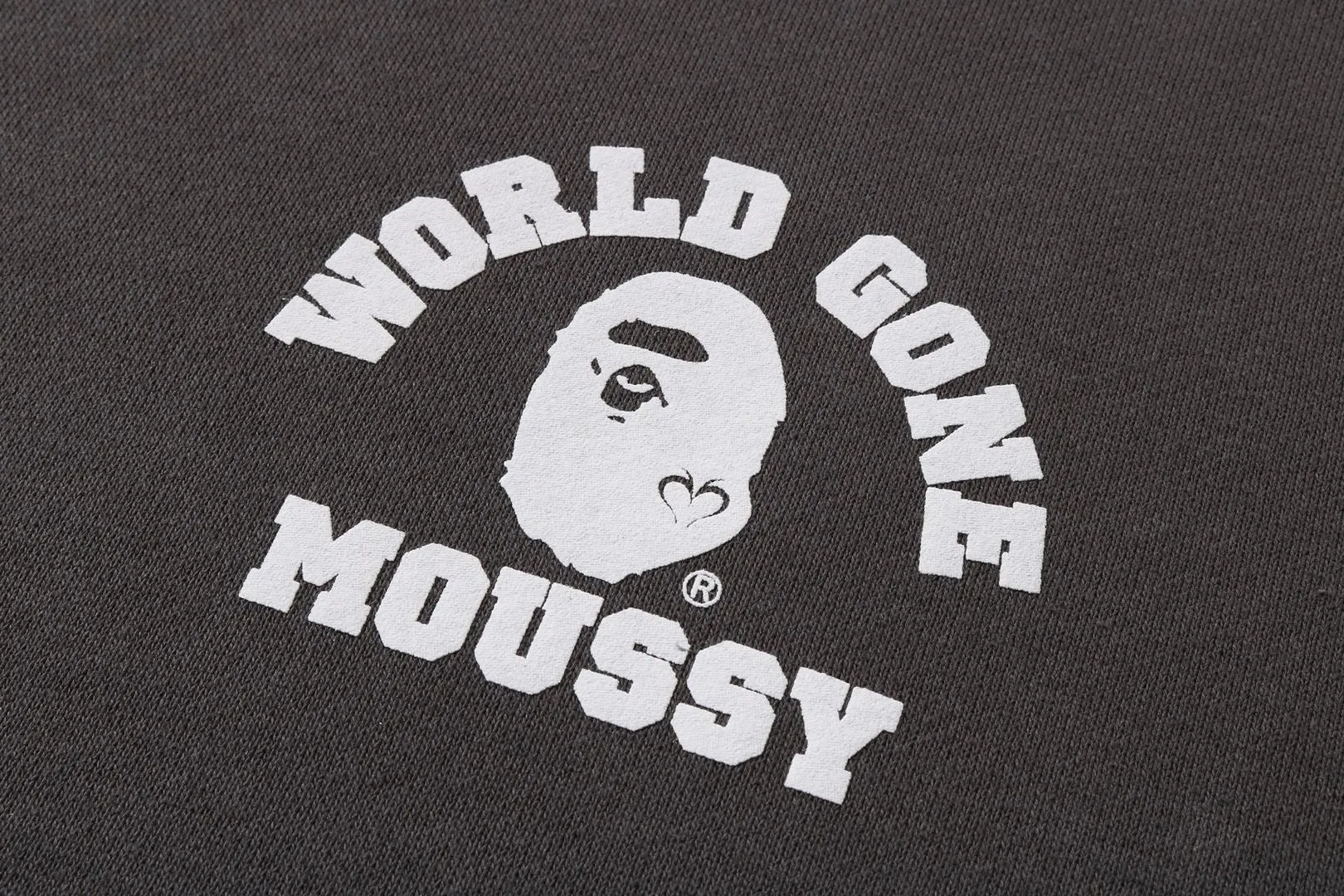 【 BAPE X MOUSSY 】RELAXED FIT CREWNECK sold by Bape product image thumbnail 3