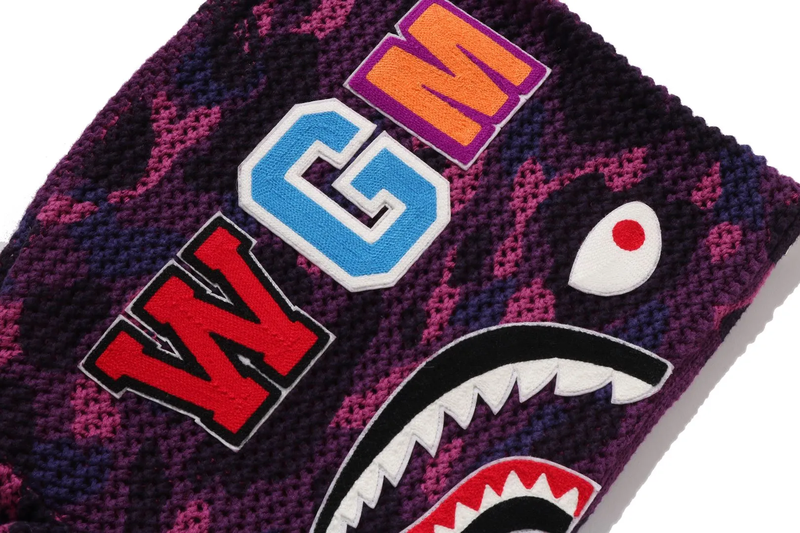 COLOR CAMO CROCHET RELAXED FIT SHARK FULL ZIP HOODIE sold by Bape product image thumbnail 4