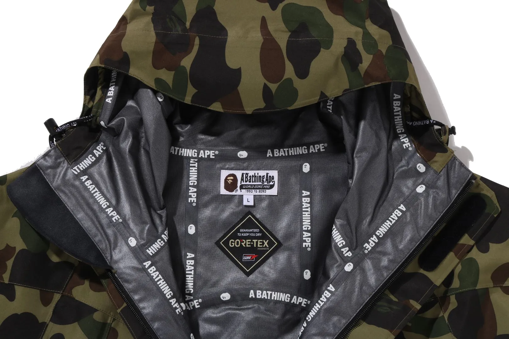 GORE-TEX 1ST CAMO SNOWBOARD JACKET sold by Bape product image thumbnail 3