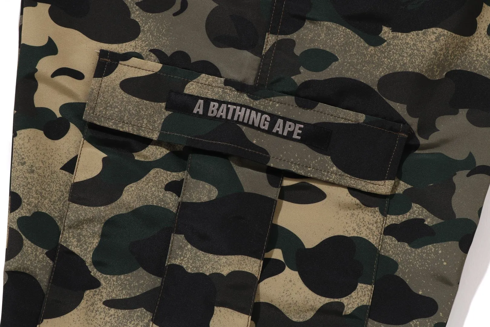 MIXED 1ST CAMO REGULAR FIT 6 POCKET PANTS BAPE LEGACY sold by Bape product image thumbnail 4