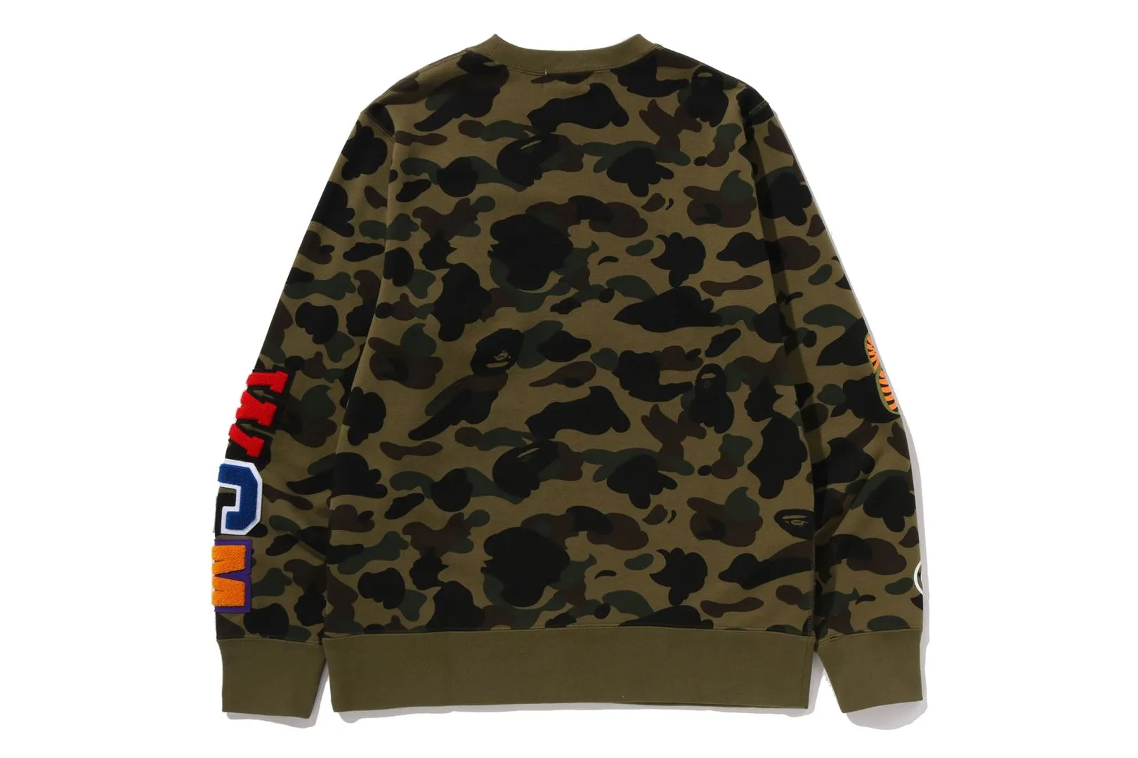 1ST CAMO SHARK CREWNECK SWEATSHIRT sold by Bape product image thumbnail 2