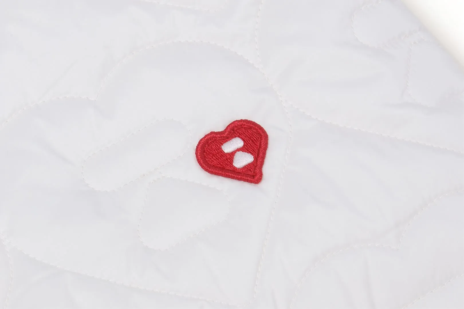 QUILTED HEART MONOGRAM TOTE BAG sold by Bape product image thumbnail 3