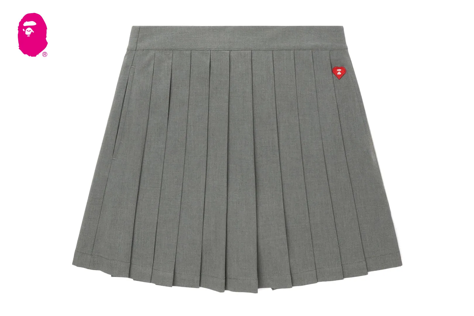 HEART BADGE PLEATED SKIRT SHORTS sold by Bape product image thumbnail 4
