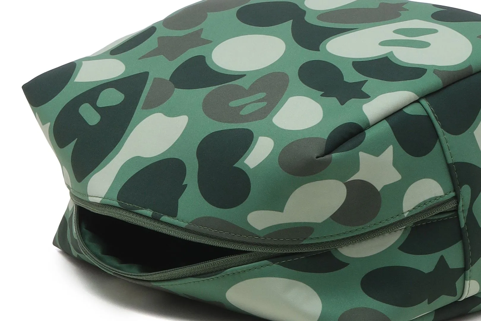 CAMO POUCH BAG #1 sold by Bape product image thumbnail 4