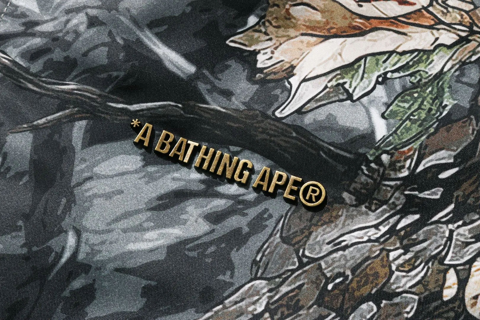 TREE EDGE CAMO BOMBER JACKET sold by Bape product image thumbnail 3