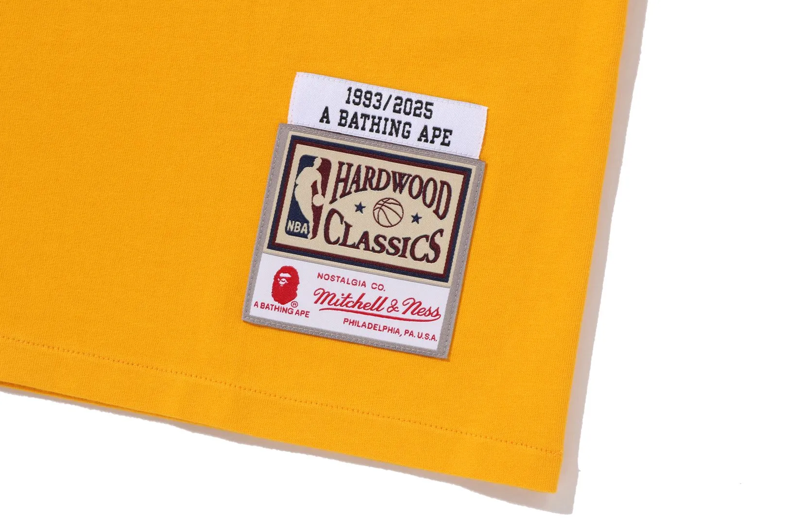 【 BAPE X M&N NBA 】LOS ANGELES LAKERS TEE sold by Bape product image thumbnail 5