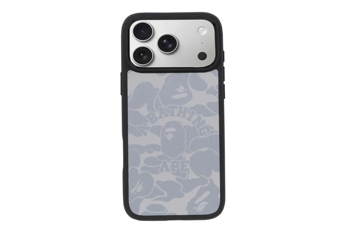 SOLID CAMO IPHONE 17 PRO MAX CASE sold by Bape